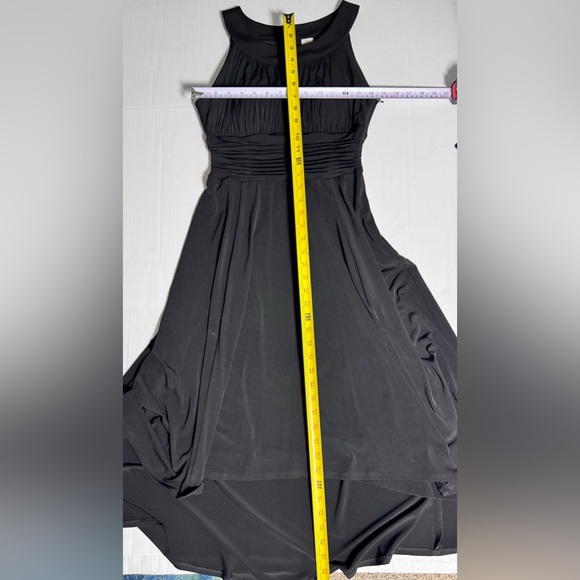 Sangria Black Pleated Keyhole Fit Flare Dress Size 8 Wedding Guest Cocktail - Picture 10 of 10